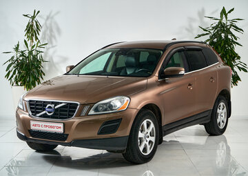 Volvo XC60 Вид 1