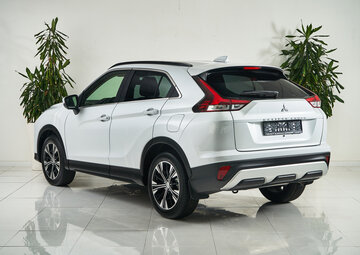 Mitsubishi Eclipse Cross Вид 4