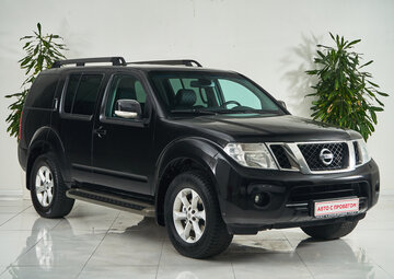 Nissan Pathfinder Вид 3