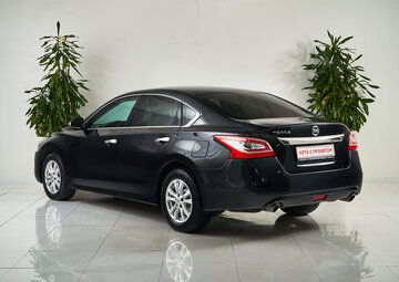 Nissan Teana Вид 4