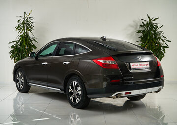 Honda Crosstour Вид 4