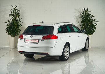 Opel Insignia Вид 5