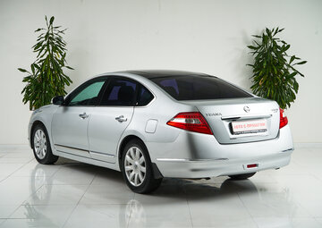 Nissan Teana Вид 4