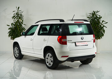 Skoda Yeti Вид 4
