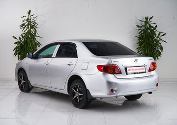 Toyota Corolla Вид 4
