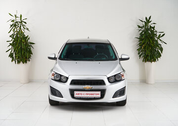 Chevrolet Aveo Вид 2