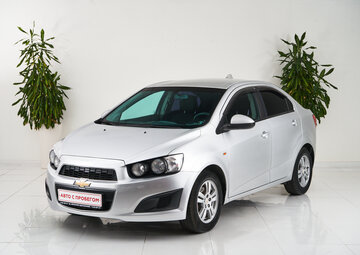 Chevrolet Aveo Вид 1