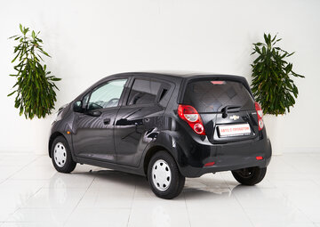 Chevrolet Spark Вид 4