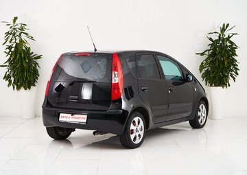 Mitsubishi Colt Вид 5