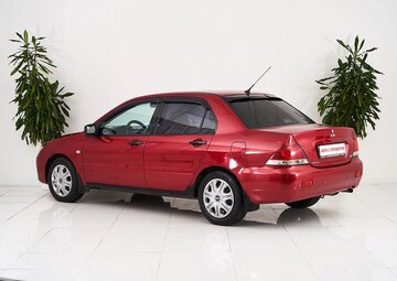 Mitsubishi Lancer Вид 4
