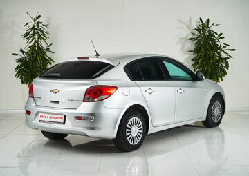 Chevrolet Cruze Вид 5