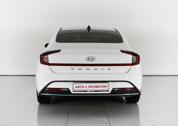 Hyundai Sonata Вид 4