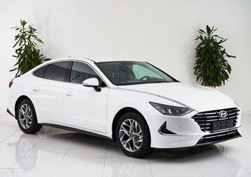 Hyundai Sonata Вид 3