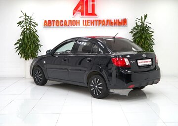 Kia Rio Вид 4