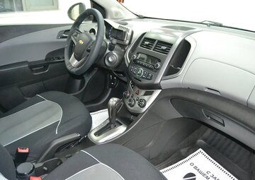 Chevrolet Aveo Вид 5