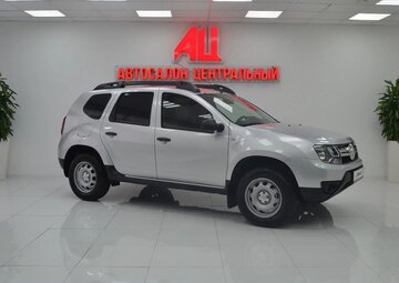 Renault Duster Вид 2