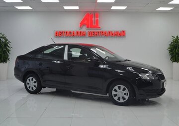 Skoda Rapid Вид 2